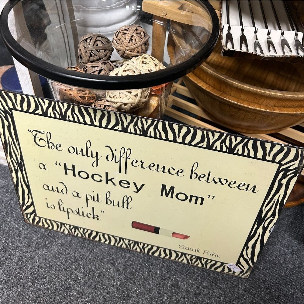 GUC Metal Zebra Hockey Mom Sign